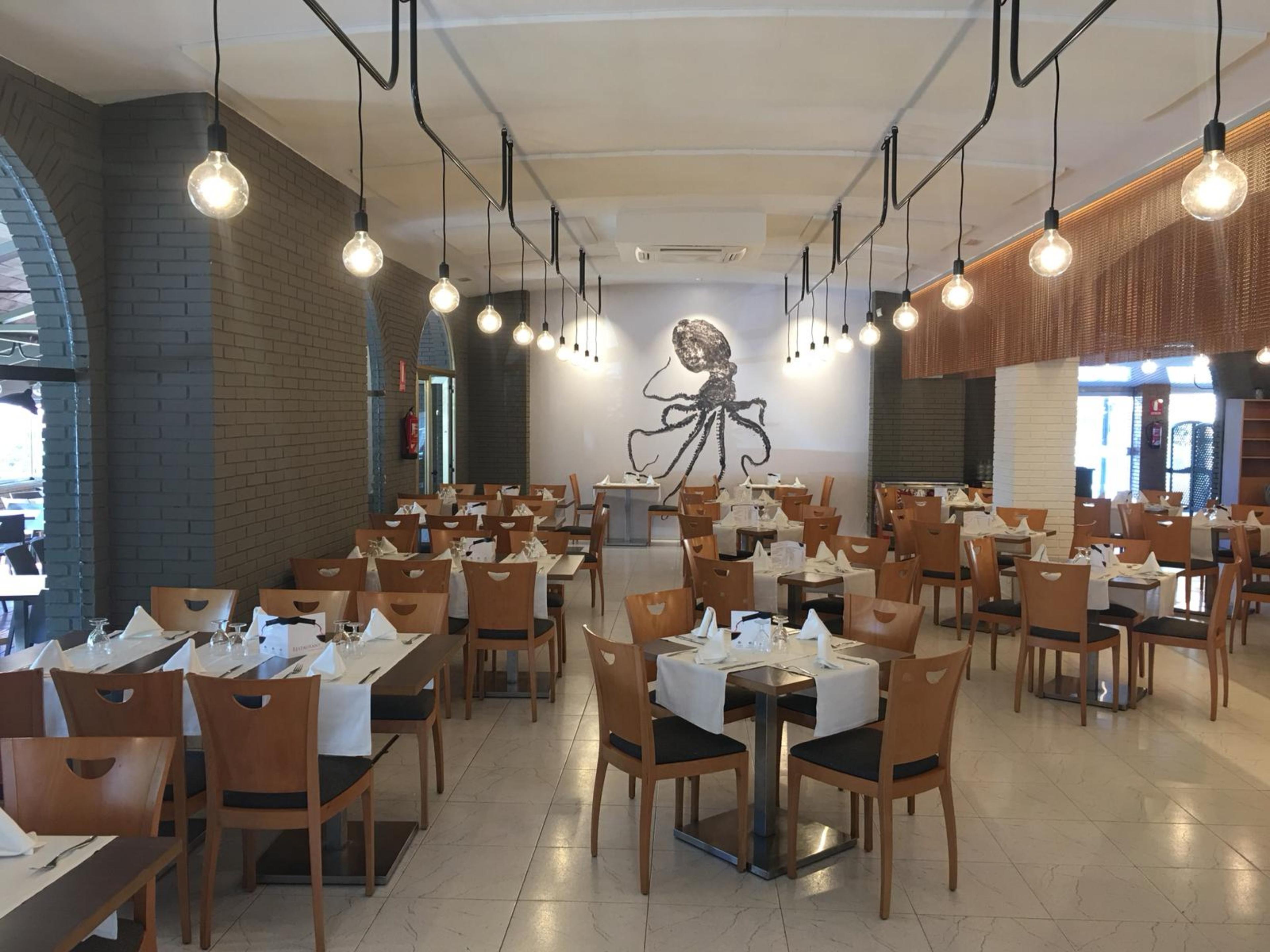 Voramar Cambrils Hotel Buitenkant foto