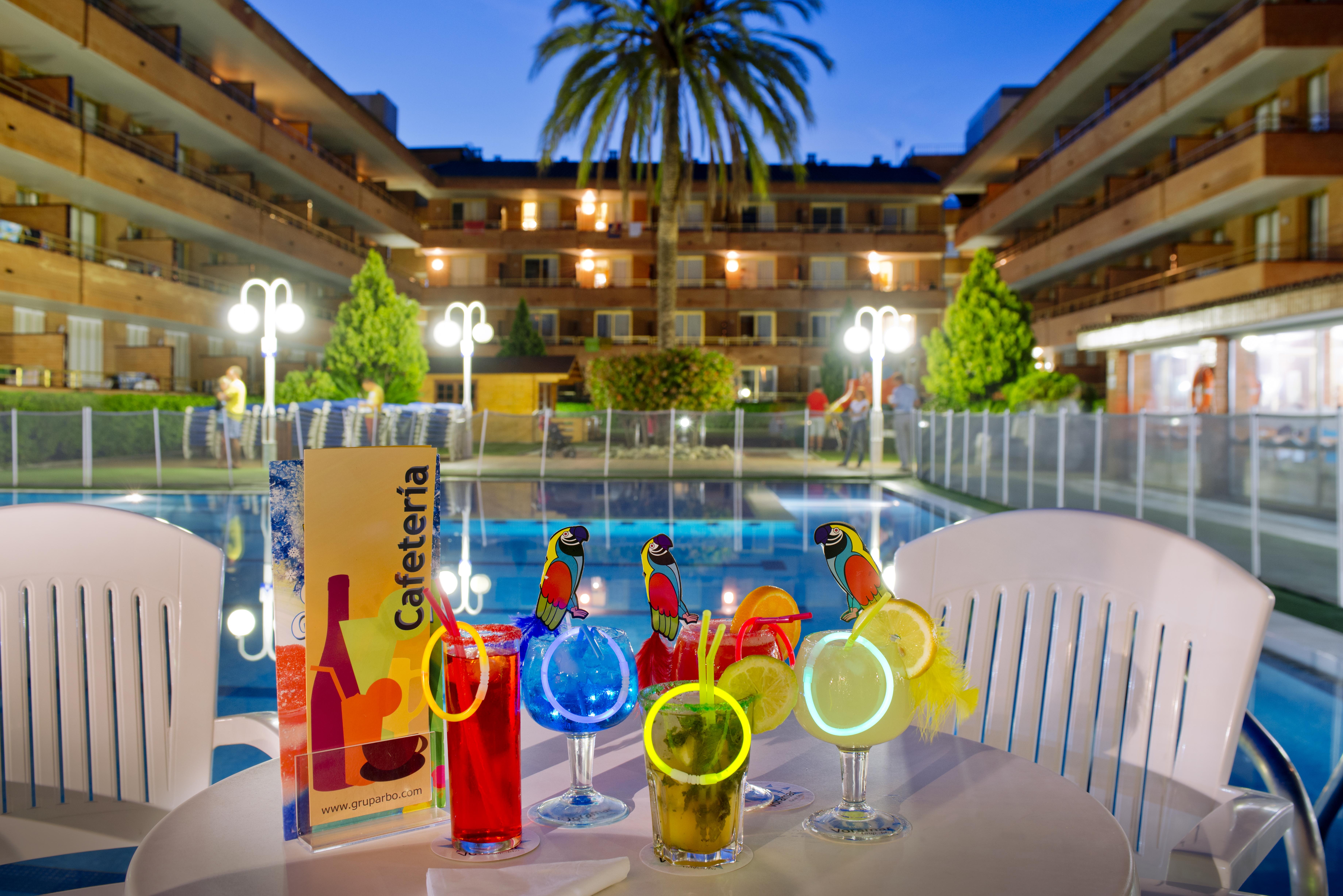 Voramar Cambrils Hotel Buitenkant foto