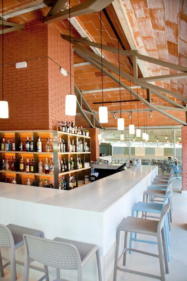 Voramar Cambrils Hotel Buitenkant foto